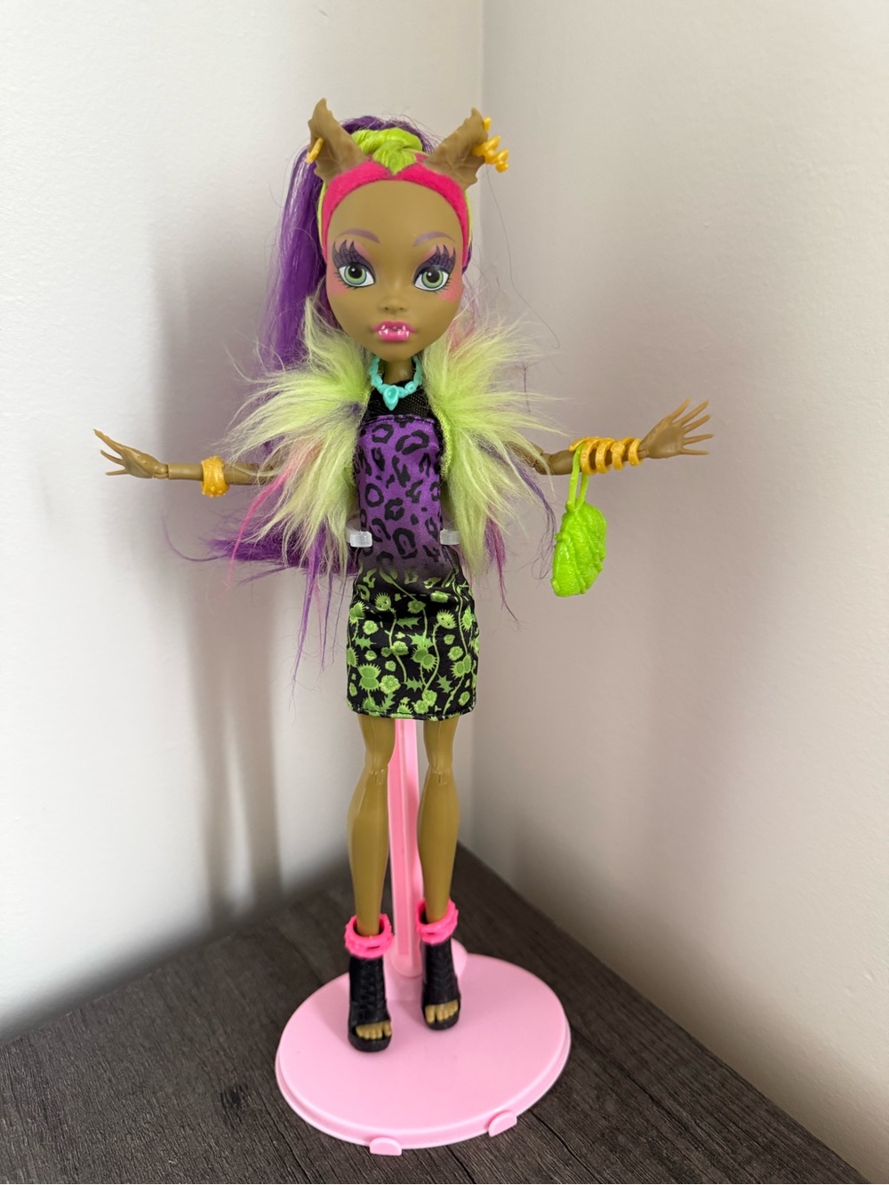 G1 Monster High Freaky Fusion Clawvenus Doll